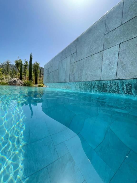 Casa Paradisu เอลเลอรูซ ภายนอก รูปภาพ